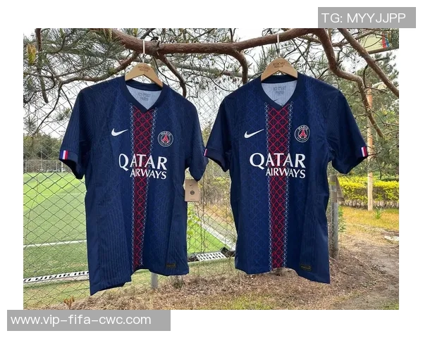 精选法国足球球衣推荐助你畅享激情赛事体验与时尚风潮